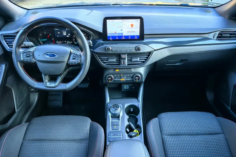 Ford Focus din 2022 cu 174.200 km - oferta FOR166020 - foto 5