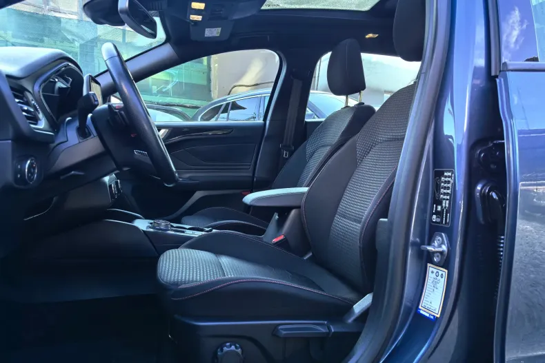 Ford Focus din 2022 cu 174.200 km - oferta FOR166020 - foto 13