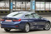 BMW Seria 3 din 2020 cu 154.000 km - oferta BMW166025 - foto 3