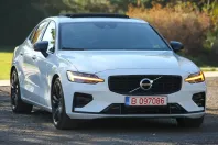 Volvo S60 din 2022 cu 165.000 km - oferta VOL166026 - foto 2