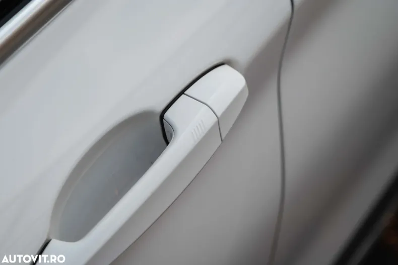 BMW X1 din 2020 cu 107.007 km - oferta BMW166031 - foto 18