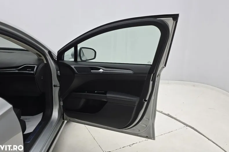 Ford Mondeo din 2019 cu 58.633 km - oferta FOR166040 - foto 18