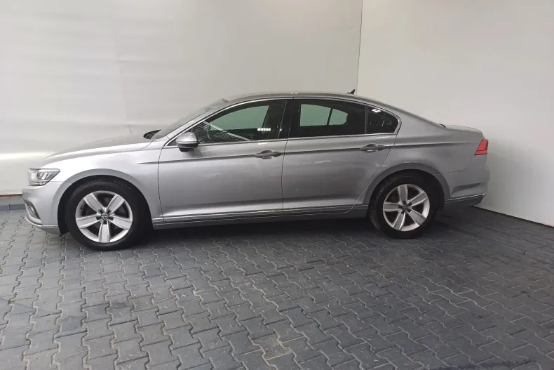 Volkswagen Passat din 2020 cu 130.010 km - oferta VOL166049 - foto 2