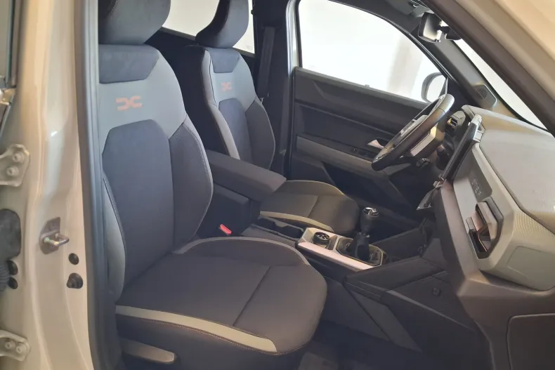 Dacia Duster din 2024 cu 20 km - oferta DAC166051 - foto 7