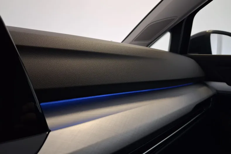 Volkswagen Golf din 2021 cu 98.025 km - oferta VOL166052 - foto 9