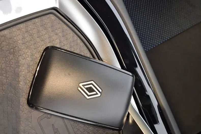 Renault Rafale din 2024 cu 6.802 km - oferta REN166053 - foto 20