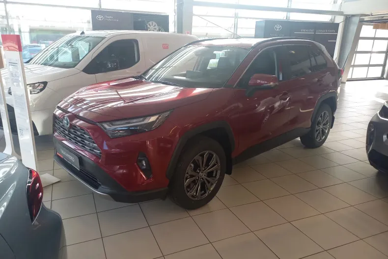 Toyota RAV4 din 2025 cu 5 km - oferta TOY166056 - foto 1