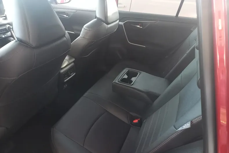 Toyota RAV4 din 2025 cu 5 km - oferta TOY166056 - foto 10