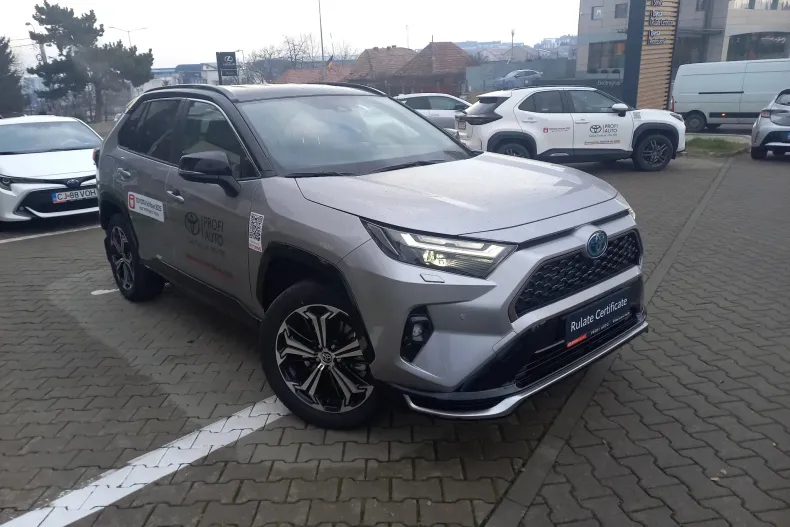 Toyota RAV4 din 2025 cu 550 km - oferta TOY166057 - foto 2