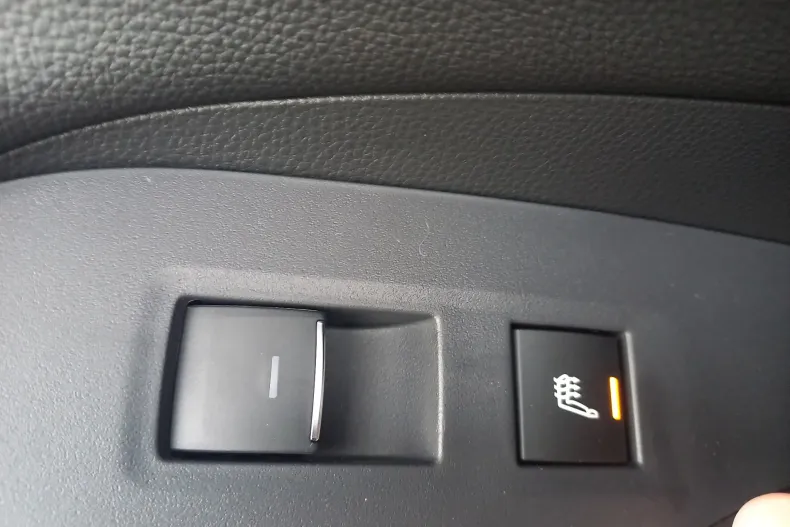 Toyota RAV4 din 2025 cu 550 km - oferta TOY166057 - foto 16