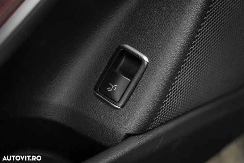 Mercedes-Benz GLA din 2019 cu 123.500 km - oferta MER166060 - foto 27