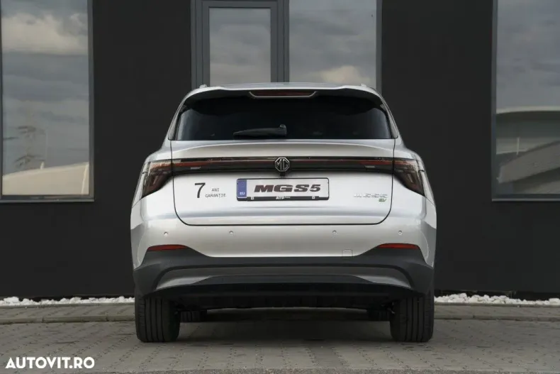 MG MG5 din 2025 cu 100 km - oferta MG0166061 - foto 6
