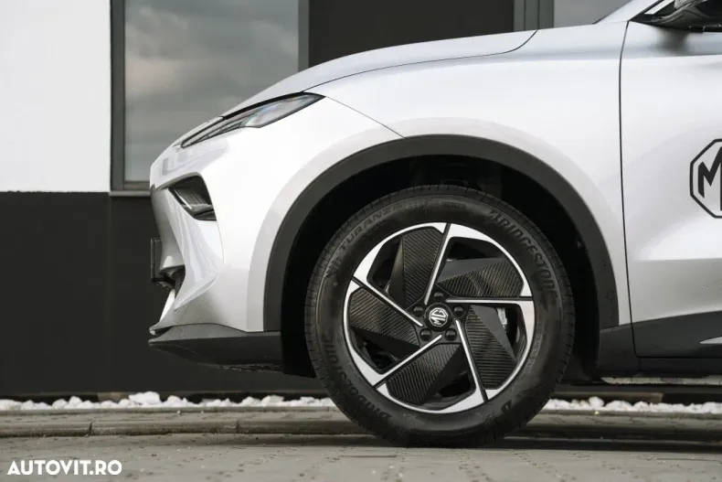 MG MG5 din 2025 cu 100 km - oferta MG0166061 - foto 9