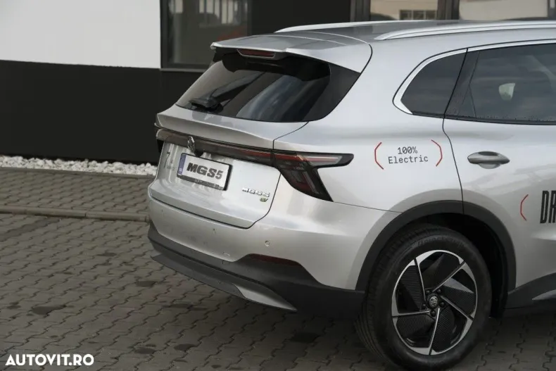MG MG5 din 2025 cu 100 km - oferta MG0166061 - foto 10