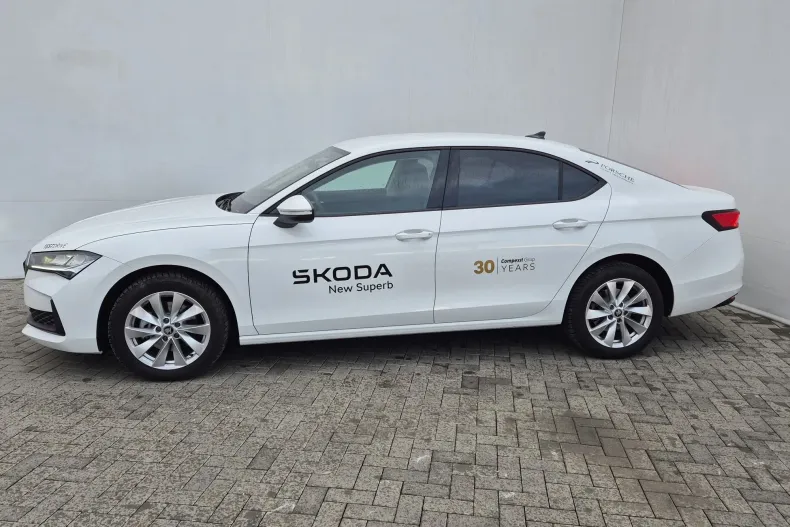 Skoda Superb din 2025 cu 3.838 km - oferta SKO166069 - foto 2