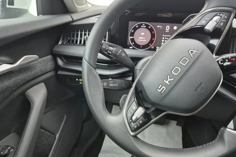 Skoda Superb din 2025 cu 3.838 km - oferta SKO166069 - foto 14