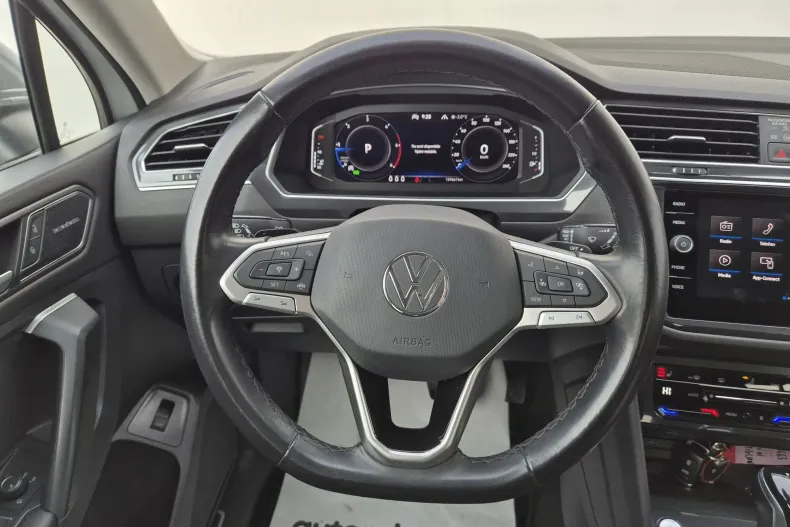 Volkswagen Tiguan din 2022 cu 159.666 km - oferta VOL166070 - foto 16