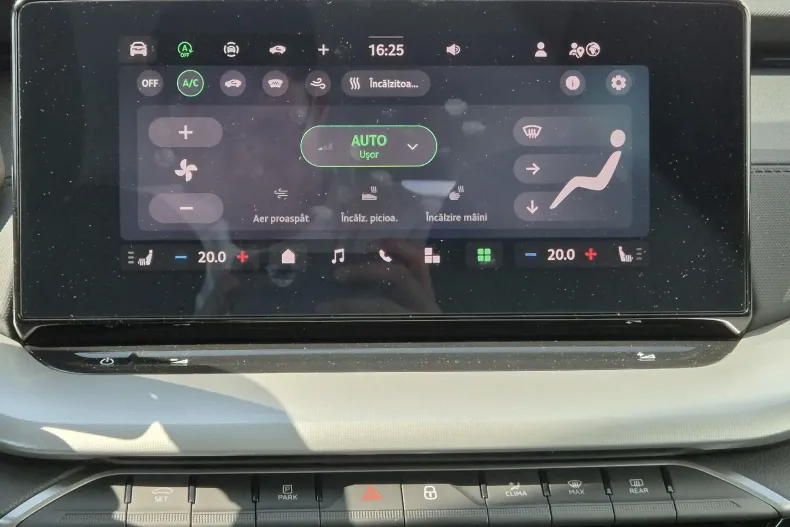 Skoda Octavia din 2025 cu 2.077 km - oferta SKO166077 - foto 28