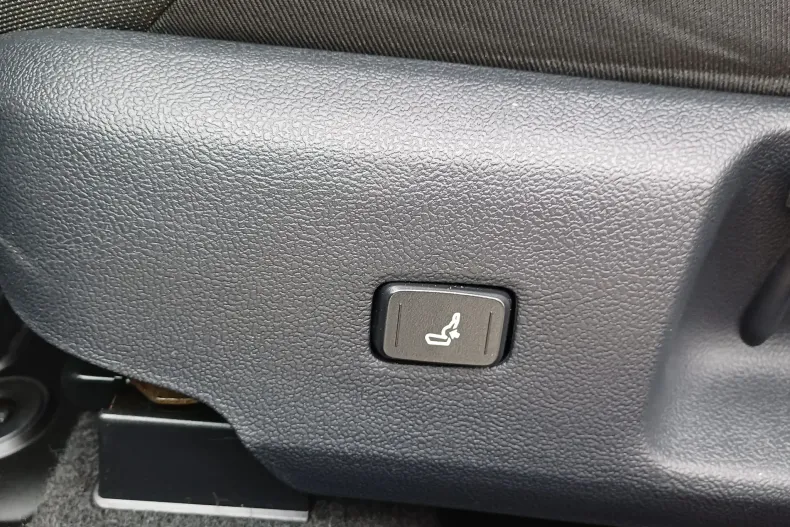 Toyota Corolla din 2019 cu 114.238 km - oferta TOY166078 - foto 19