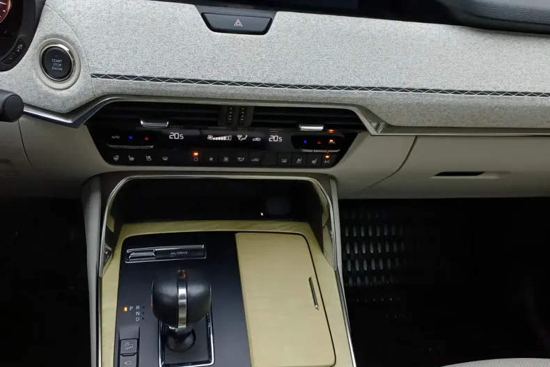 Mazda CX-60 din 2024 cu 12.216 km - oferta MAZ166080 - foto 15