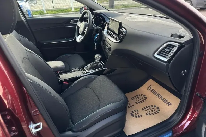 Kia XCeed din 2025 cu 1 km - oferta KIA166082 - foto 10