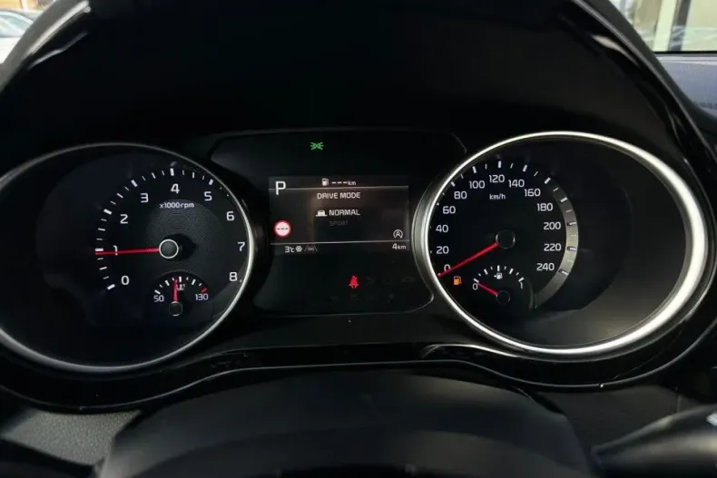 Kia XCeed din 2025 cu 1 km - oferta KIA166082 - foto 13