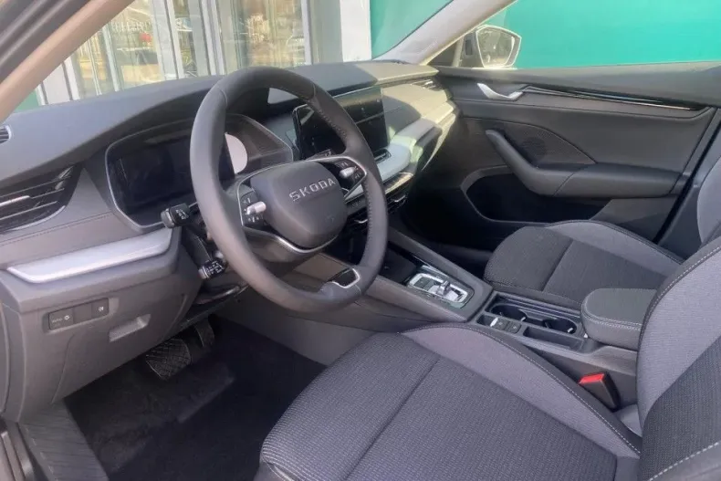 Skoda Octavia din 2025 cu 1 km - oferta SKO166085 - foto 6