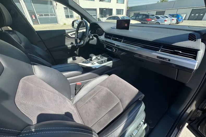 Audi Q7 din 2019 cu 173.800 km - oferta AUD166086 - foto 18