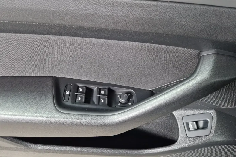 Volkswagen Passat din 2021 cu 152.892 km - oferta VOL166092 - foto 10