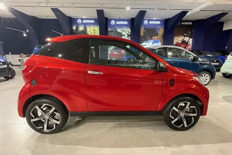 Aixam Coupé din 2022 cu 5.390 km - oferta AIX166098 - foto 5