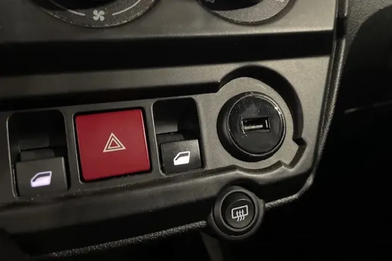 Aixam Coupé din 2022 cu 5.390 km - oferta AIX166098 - foto 17