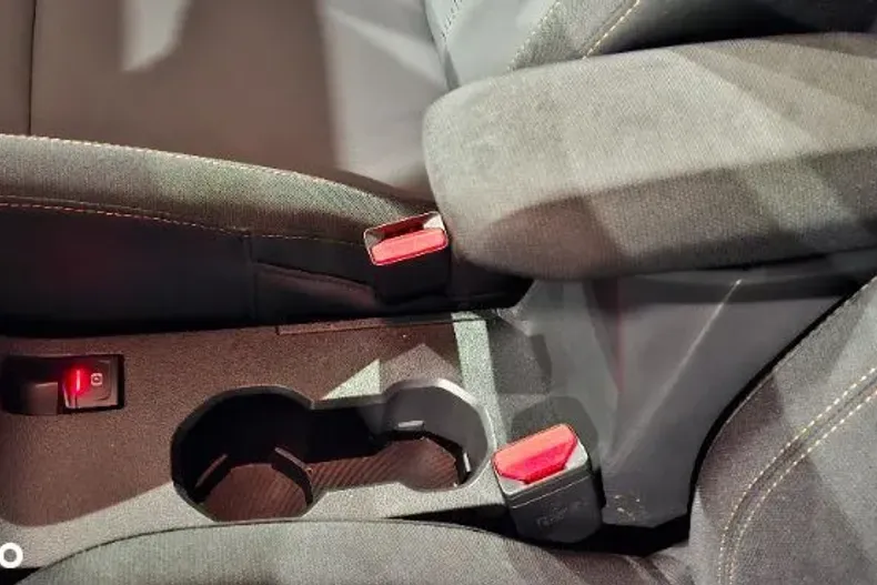 Dacia Sandero din 2024 cu 51.380 km - oferta DAC166105 - foto 18