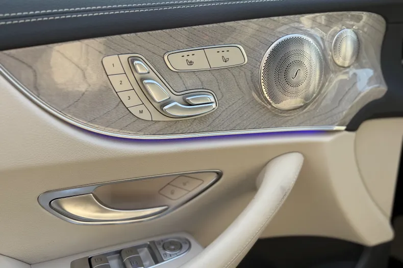 Mercedes-Benz E din 2024 cu 13.503 km - oferta MER166111 - foto 13