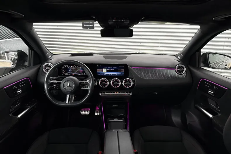 Mercedes-Benz GLA din 2023 cu 27.861 km - oferta MER166113 - foto 4