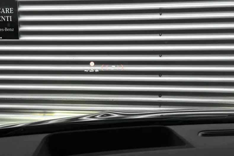 Mercedes-Benz GLA din 2023 cu 27.861 km - oferta MER166113 - foto 18