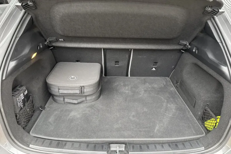 Mercedes-Benz EQA din 2025 cu 3.900 km - oferta MER166114 - foto 29