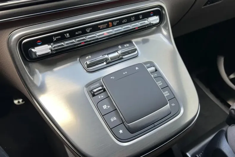 Mercedes-Benz V din 2025 cu 10 km - oferta MER166115 - foto 9