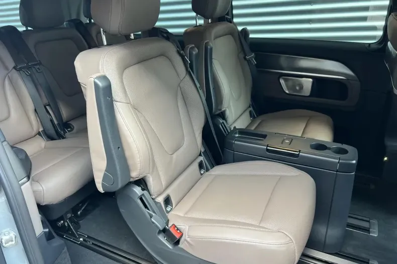 Mercedes-Benz V din 2025 cu 10 km - oferta MER166115 - foto 21