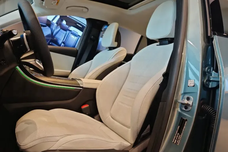 Mercedes-Benz GLC Coupe din 2025 cu 1 km - oferta MER166117 - foto 8