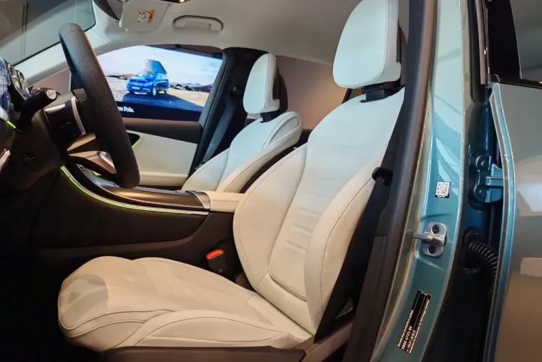 Mercedes-Benz GLC din 2025 cu 1 km - oferta MER166119 - foto 8