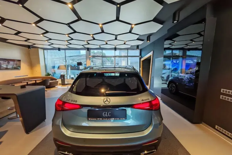 Mercedes-Benz GLC din 2025 cu 1 km - oferta MER166119 - foto 15