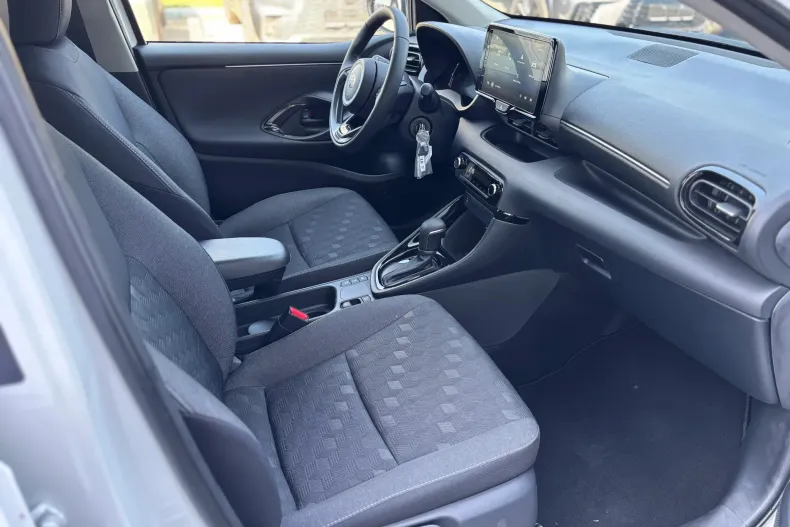 Toyota Yaris din 2025 cu 5 km - oferta TOY166128 - foto 18