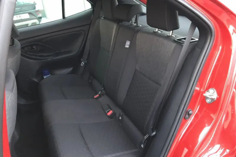 Toyota Yaris Cross din 2023 cu 8.028 km - oferta TOY166141 - foto 12