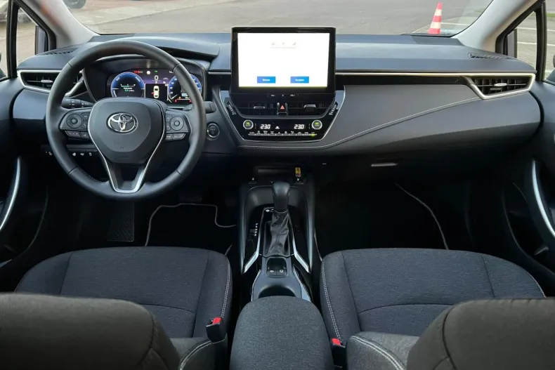 Toyota Corolla din 2025 cu 512 km - oferta TOY166143 - foto 11