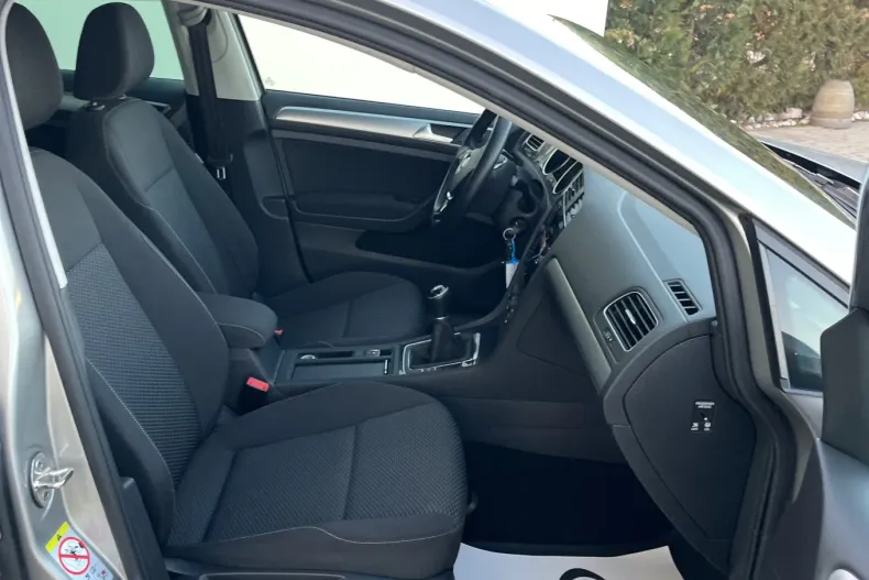 Volkswagen Golf din 2019 cu 149.000 km - oferta VOL166145 - foto 23