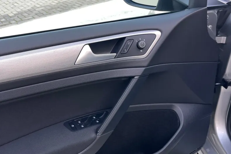 Volkswagen Golf din 2019 cu 149.000 km - oferta VOL166145 - foto 31