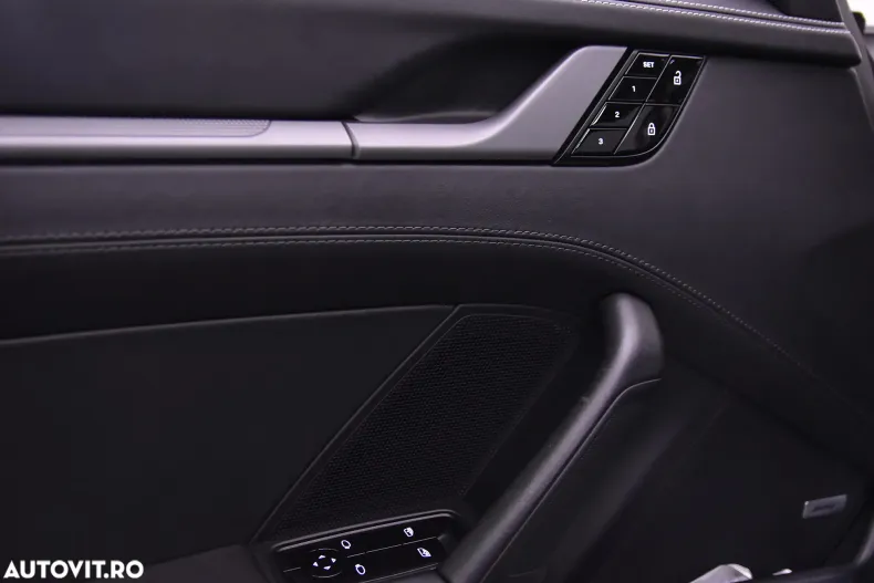 Porsche 911 din 2019 cu 43.954 km - oferta POR166147 - foto 14