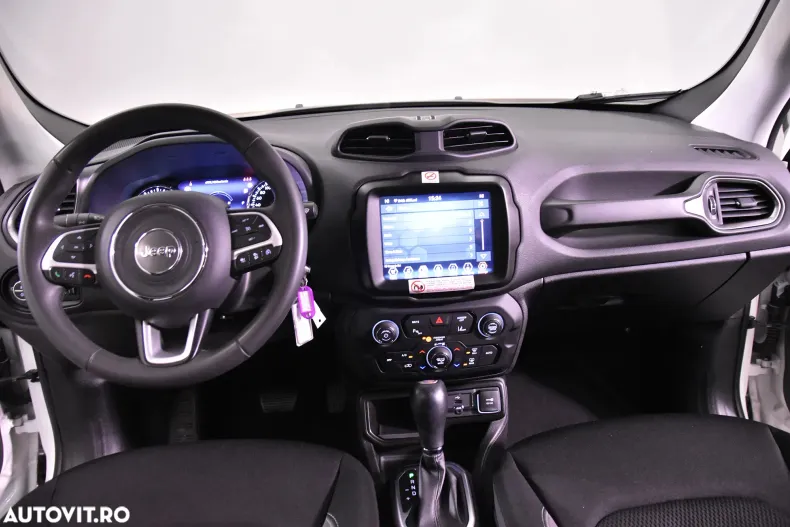 Jeep Renegade din 2023 cu 76.966 km - oferta JEE166152 - foto 9