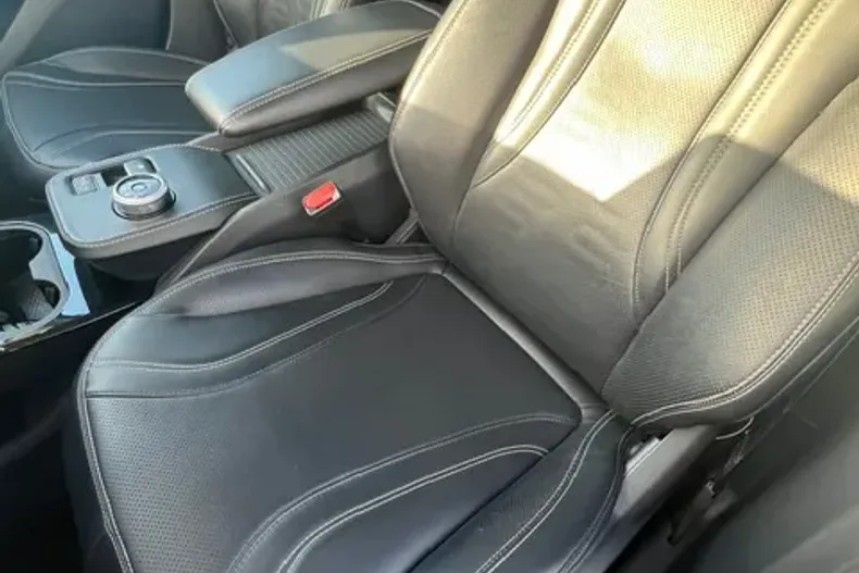 Ford Mustang Mach-E din 2022 cu 35.500 km - oferta FOR166159 - foto 20