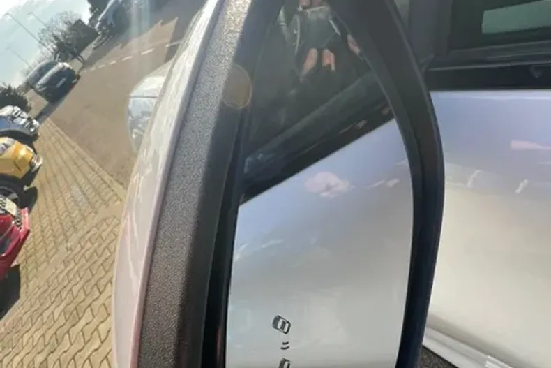 Ford Mustang Mach-E din 2022 cu 35.500 km - oferta FOR166159 - foto 24